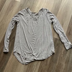 Banana Republic oversized long-sleeve size small